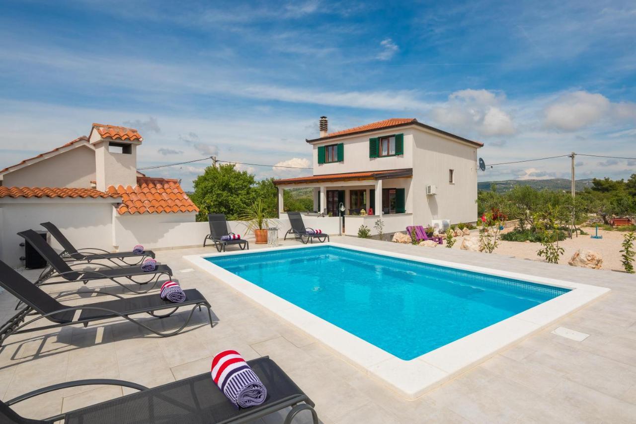 Villa Sunshine Rogoznica  Exterior photo